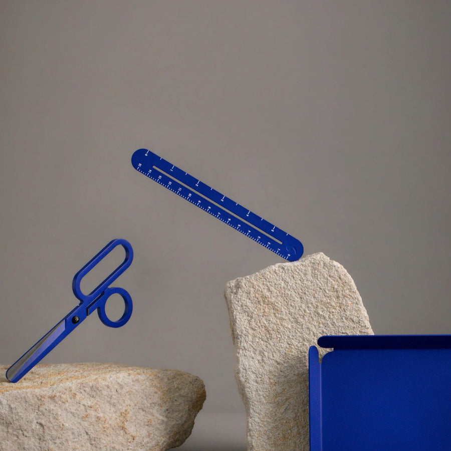 karst-goods-ruler-15-campaign-cobalt.webp